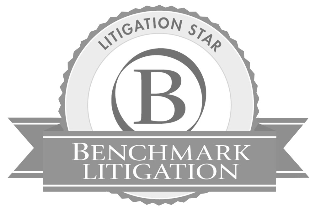 BADGE_Benchmark-Litigation-Star